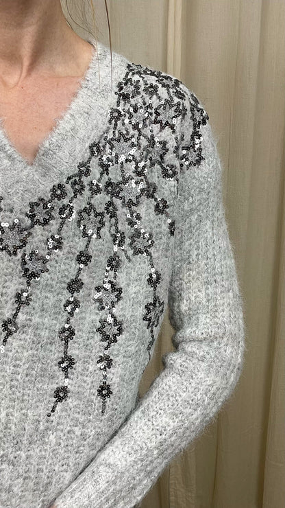 Pull Alice – Pull doux gris perle brodé de sequins