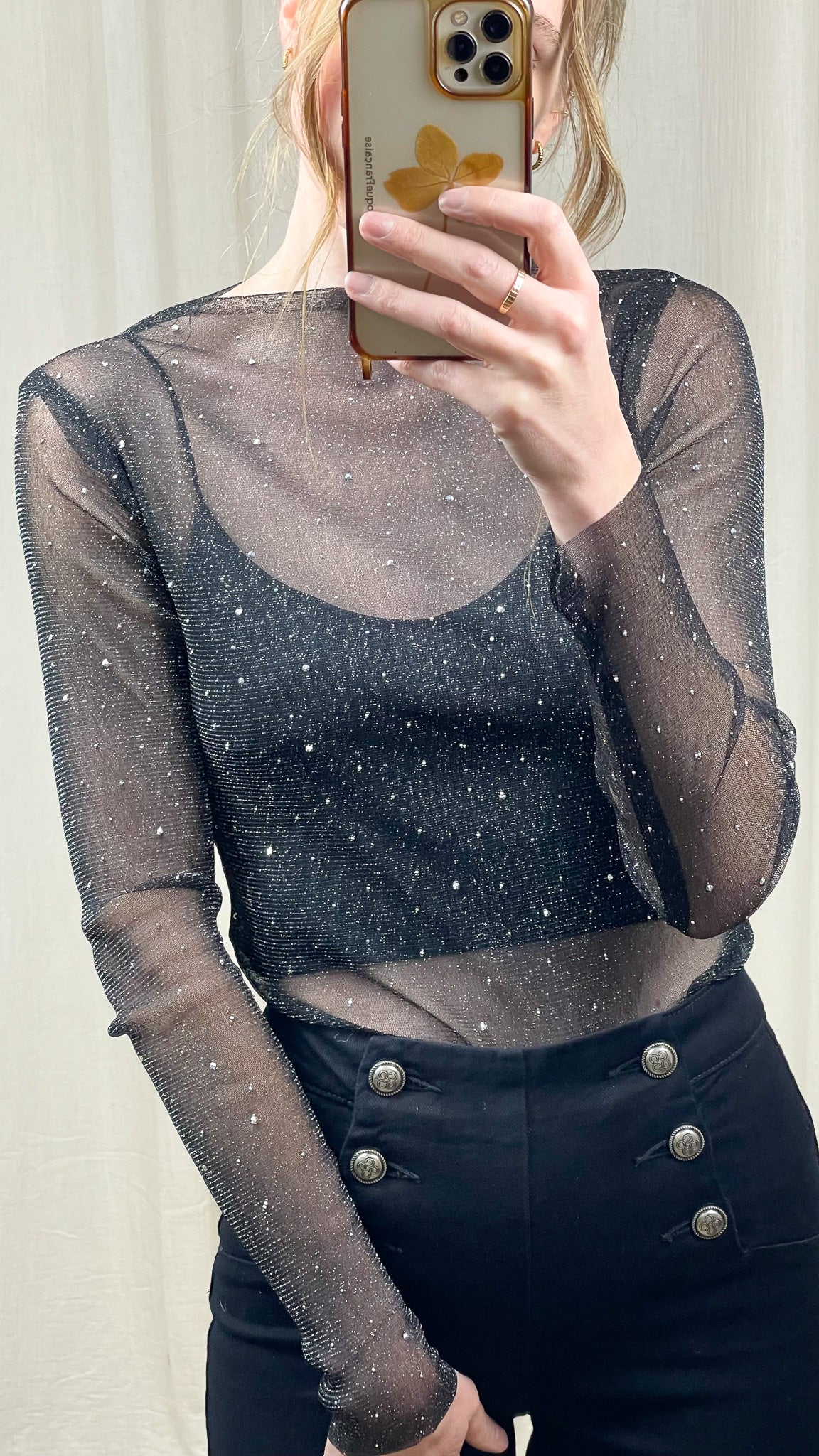 Top Anna – Top en résille pailletée