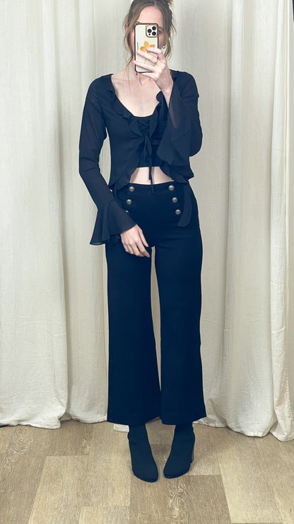 Blouse Alba – Blouse noire fluide à volants