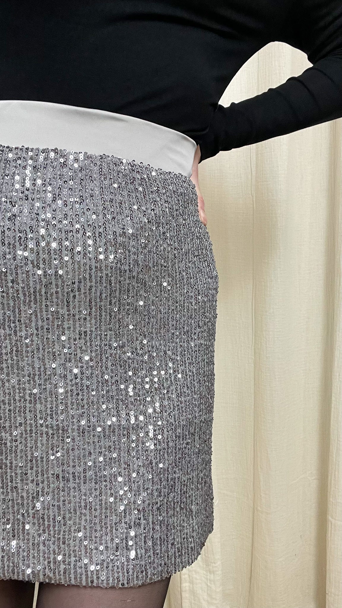 Jupe Jun – Jupe courte à sequins