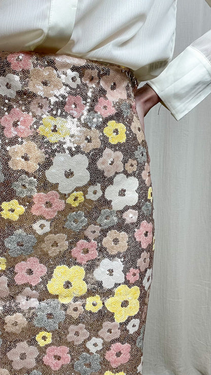 Jupe Rose – Jupe courte à sequins fleuris