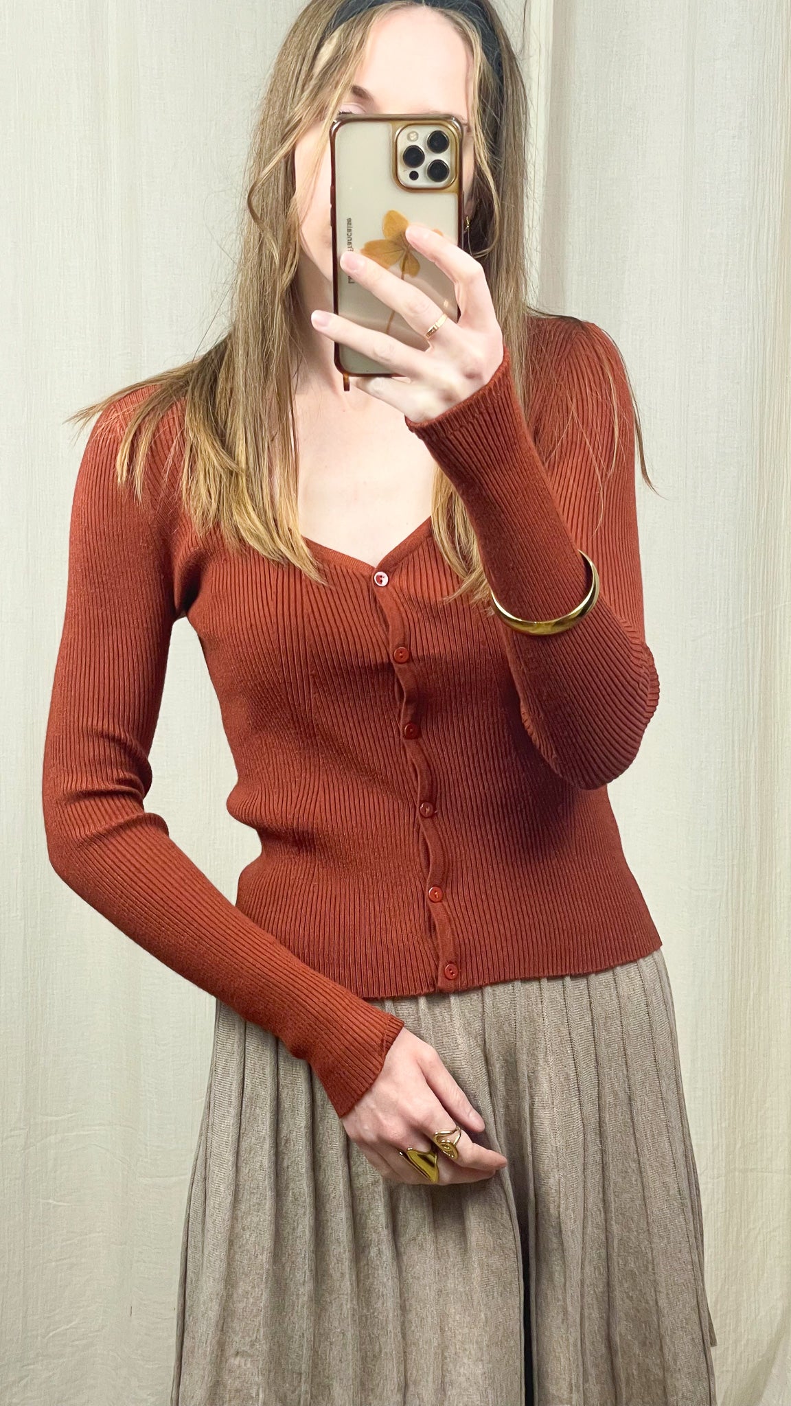 Pull Flavia – Cardigan côtelé ajusté