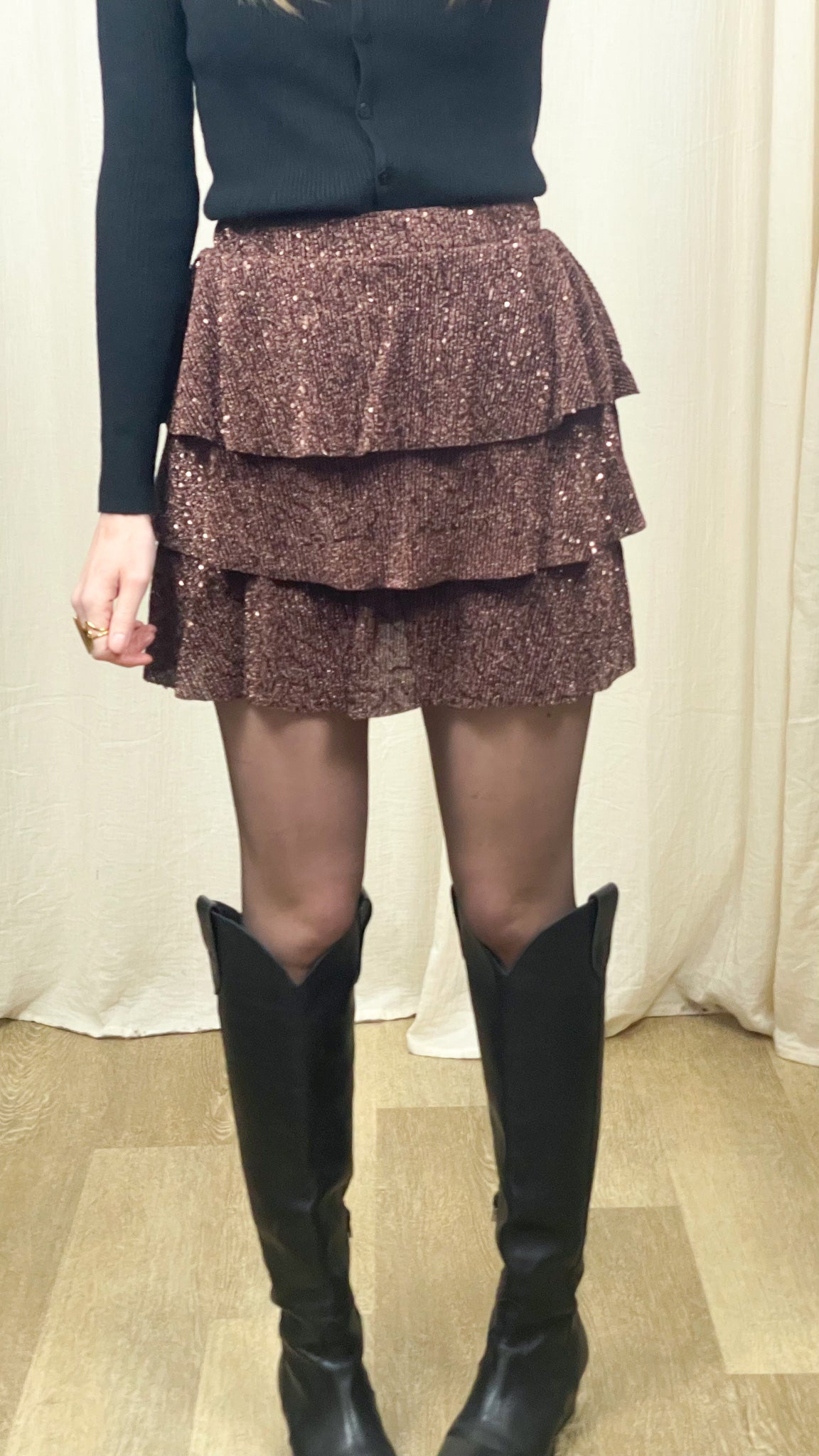 Jupe Alma – Jupe courte à volants pailletée