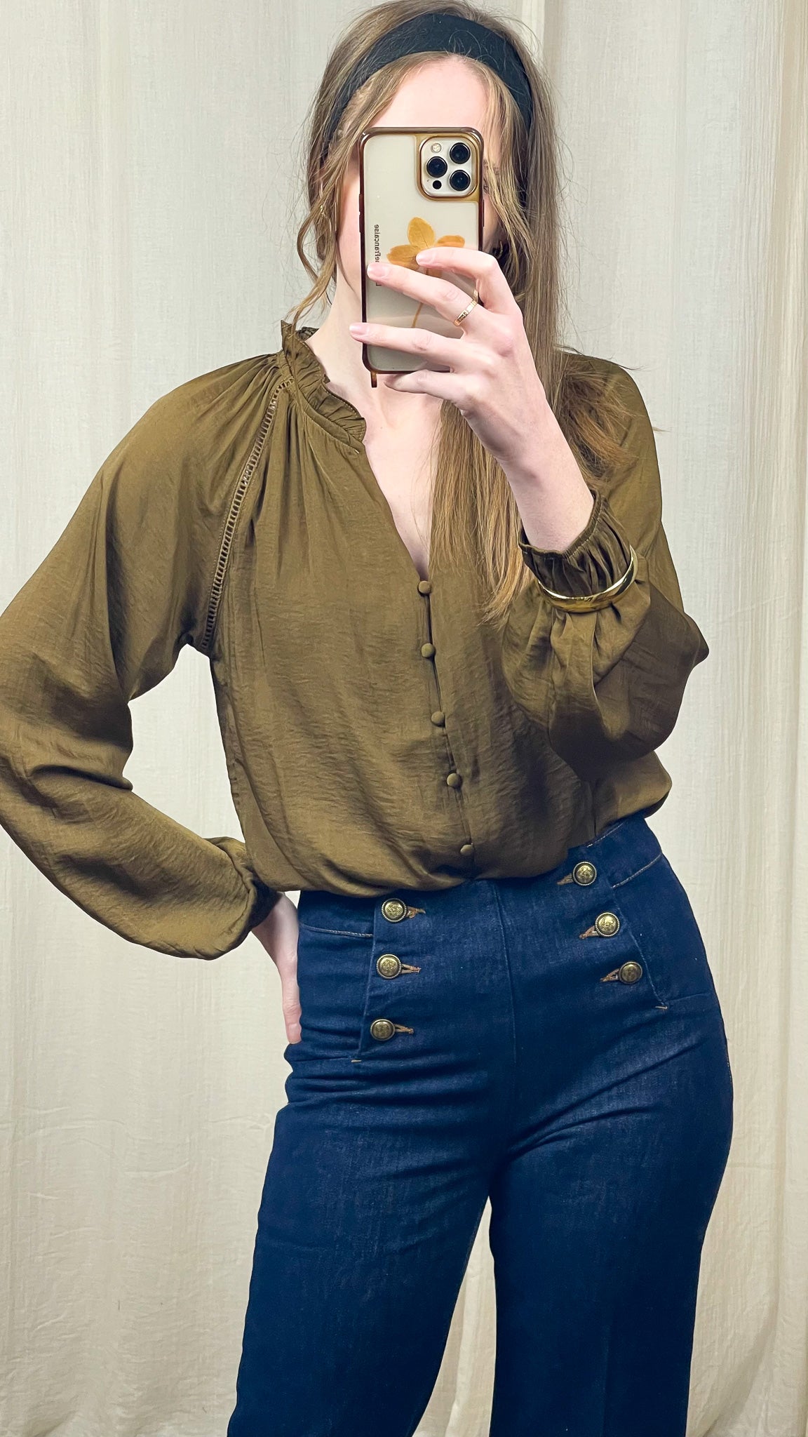 Blouse Aëla – Blouse fluide avec détails ajourés
