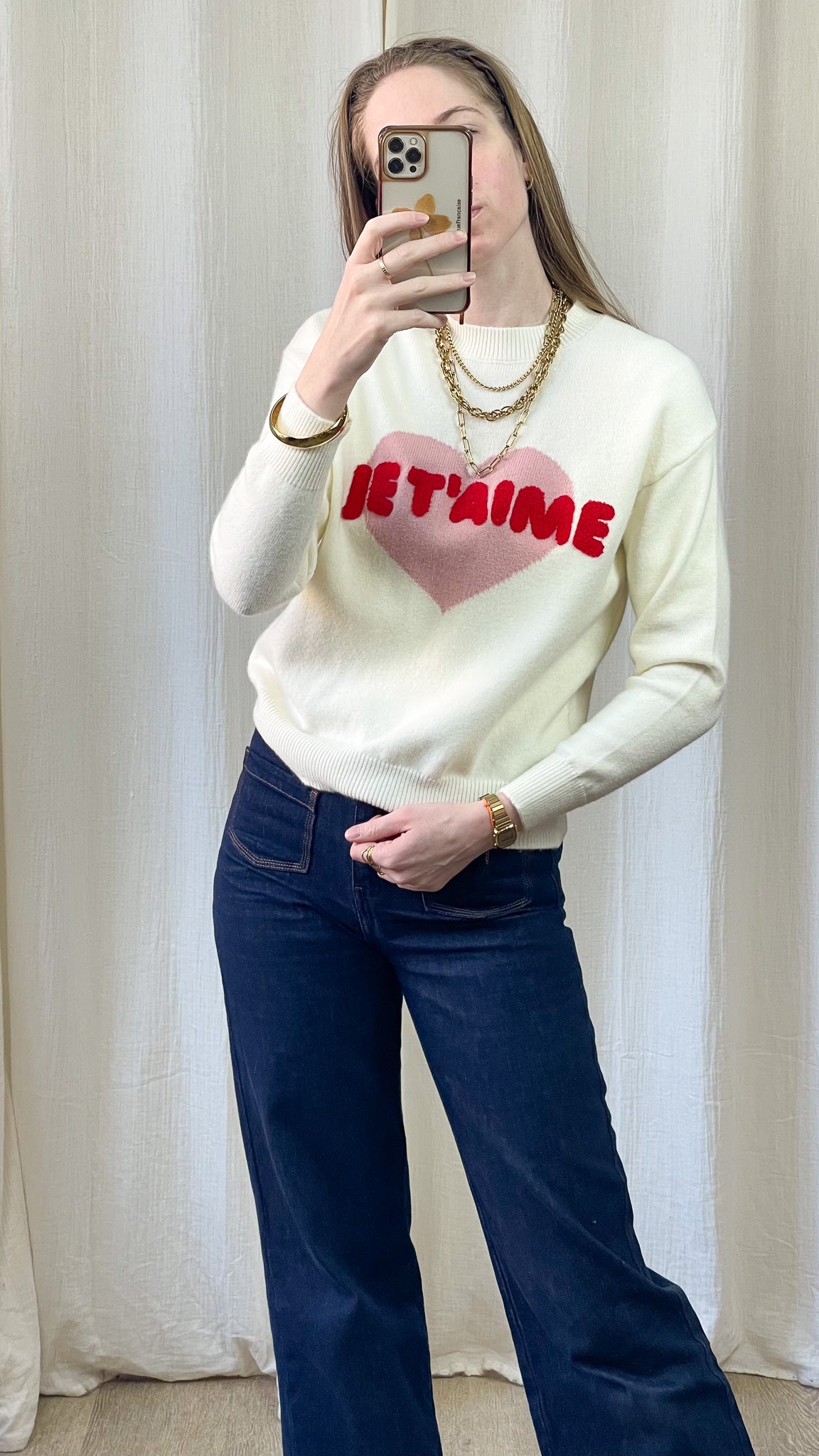 Pull cœur avec écriture « Je t’aime »