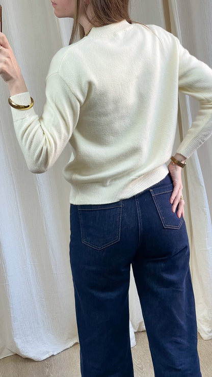 Pull cœur avec écriture « Je t’aime »