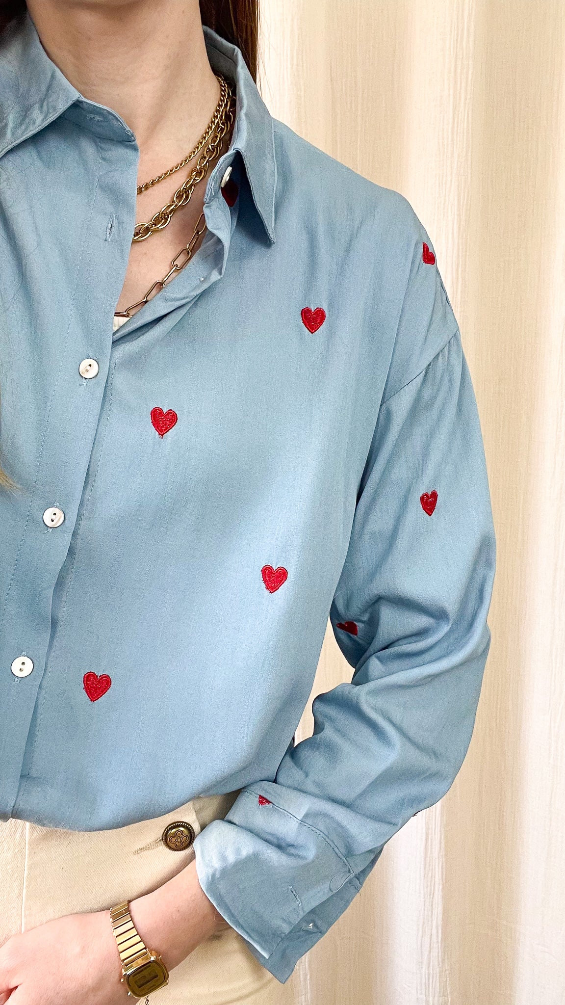 Chemise Stecy - Chemise coeurs rouges brodés