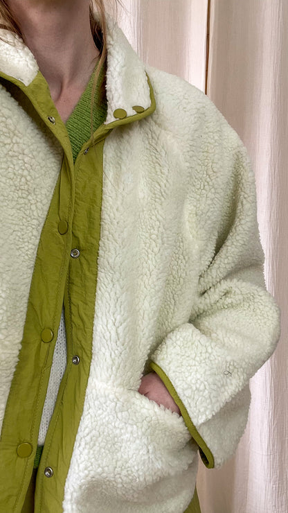 Veste Olive – Veste réversible sherpa vert olive