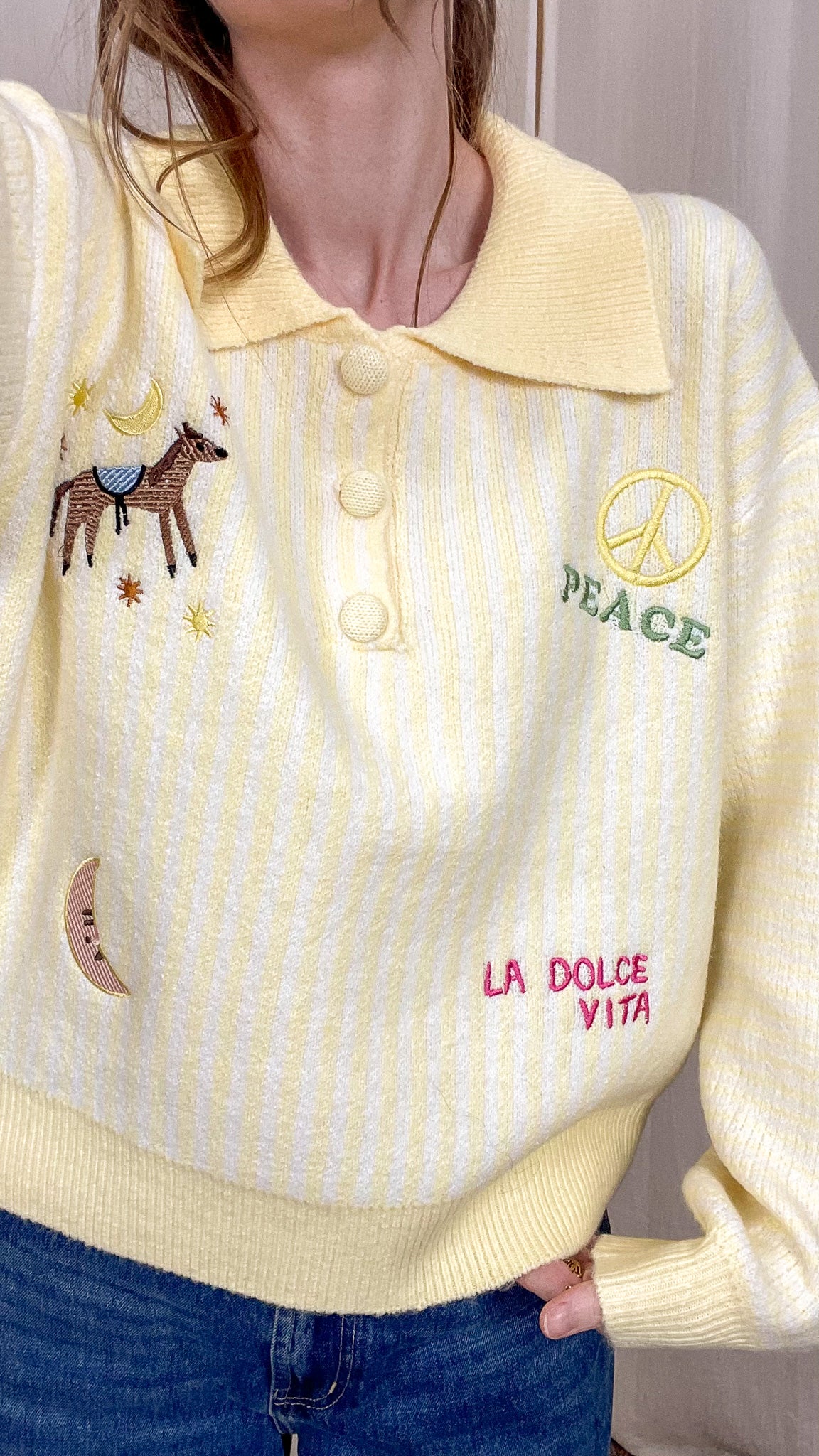 Pull Alba – Pull col polo brodé jaune pastel