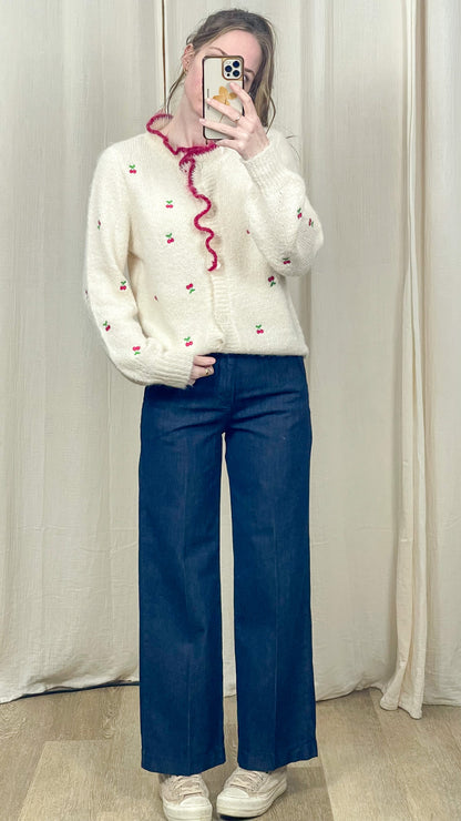 Gilet Cerise – Gilet brodé à volants