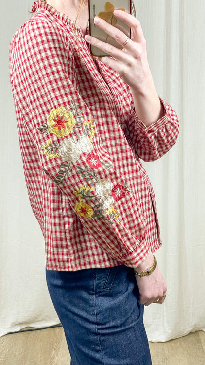 Blouse Capucine – Blouse à carreaux avec fleurs brodées