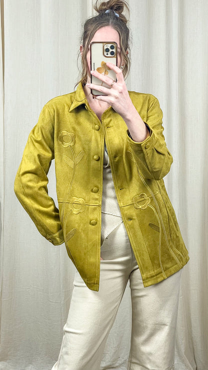 Veste Laurine – Veste suédine fleurie vert anis