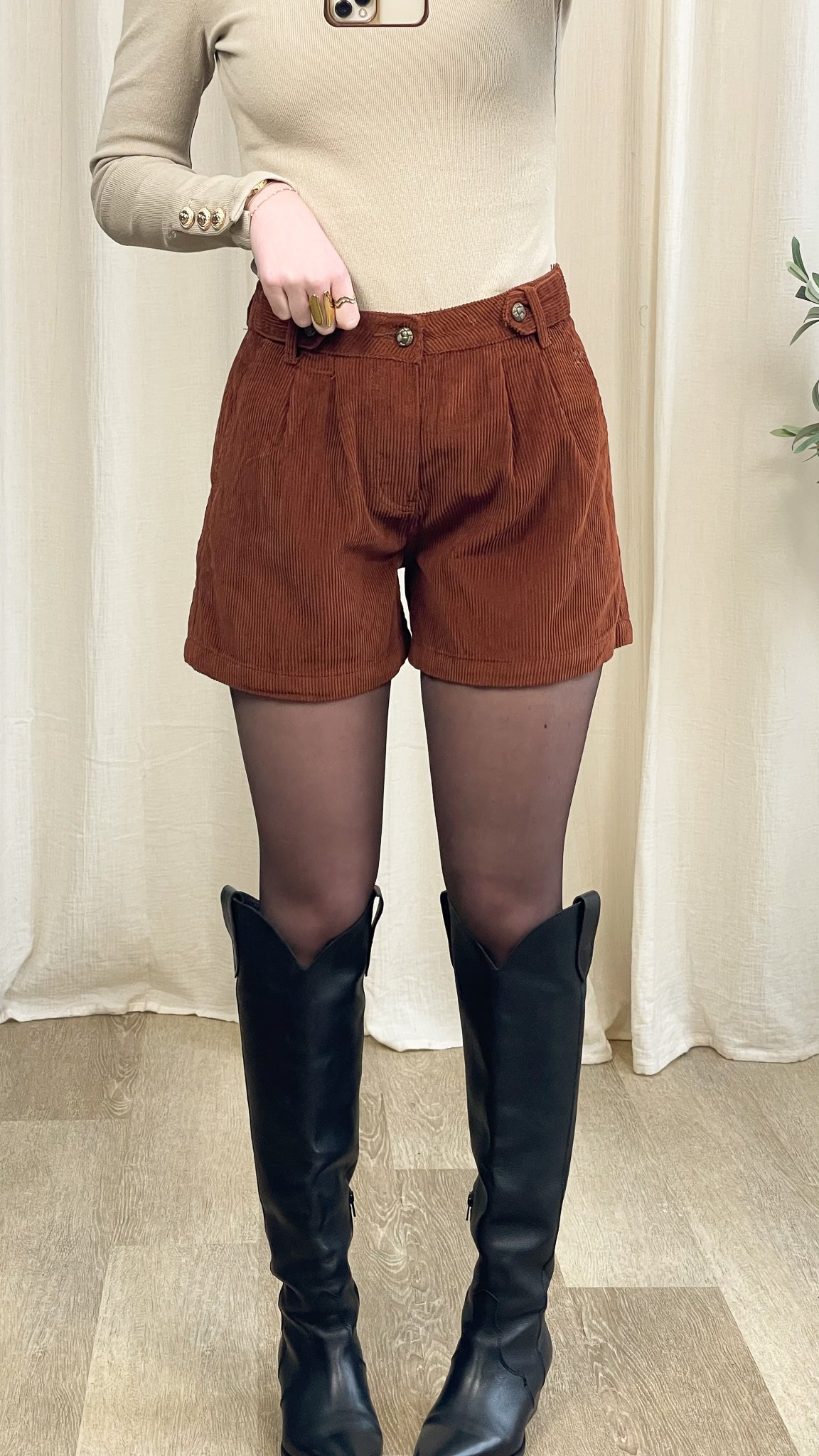 Short Rosie - Short en velours côtelé