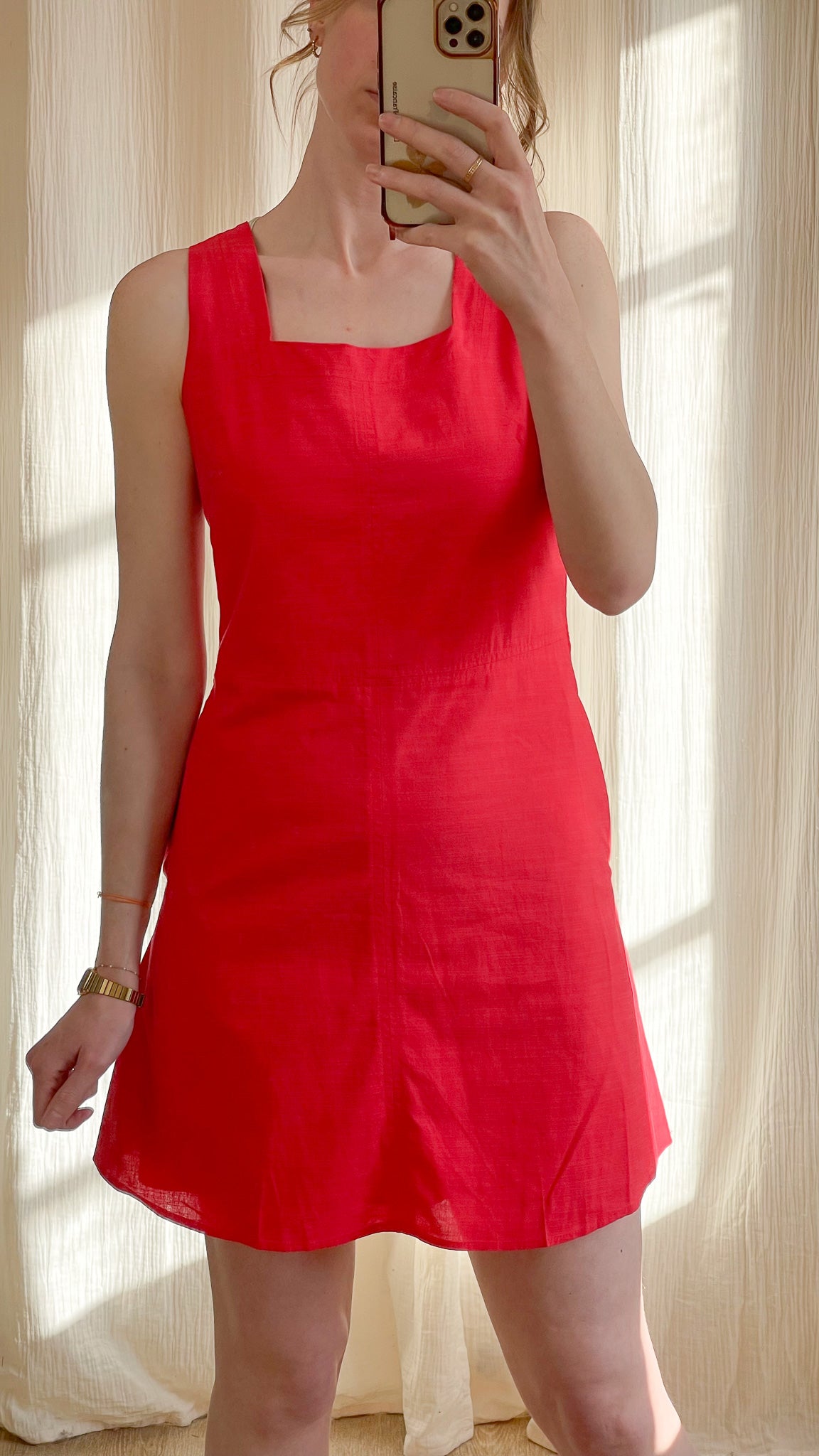 Robe Célia – Robe courte évasée à bretelles larges