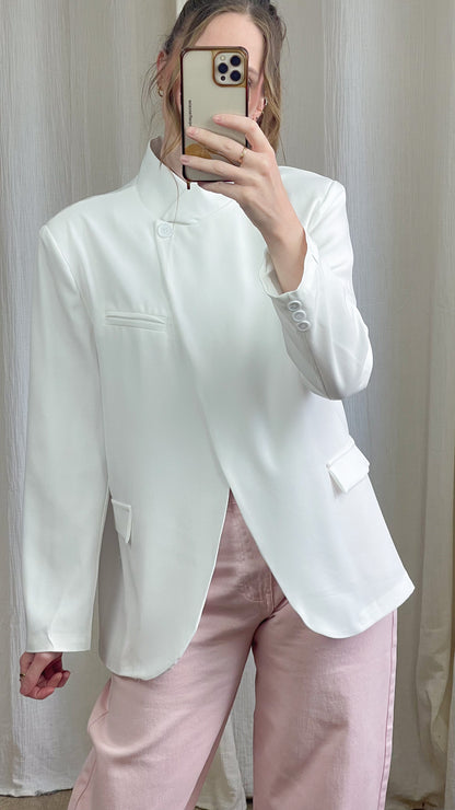 Blazer Valya – Blazer femme col montant coupe structurée
