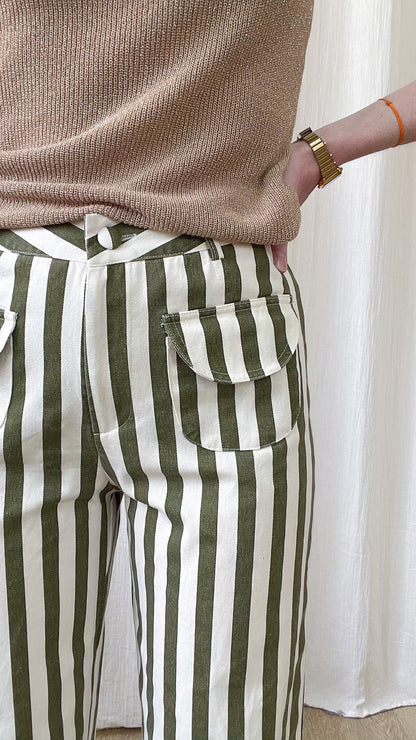 Pantalon Adèle – Pantalon rayé vert et écru coupe droite
