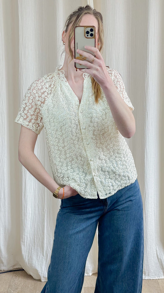 Blouse Christine – Blouse broderie fleurie col volant