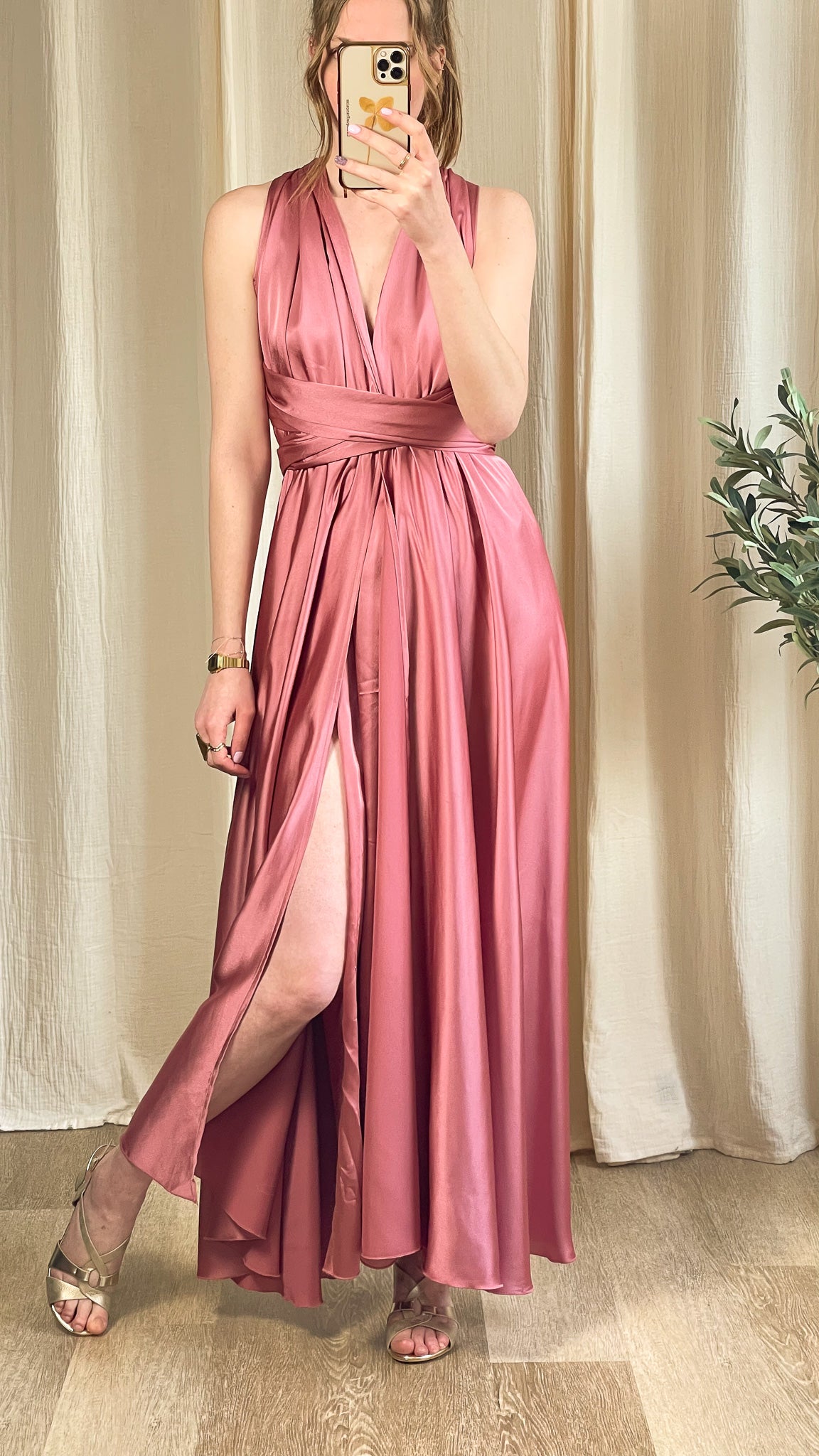 Robe Mia - Robe longue satinée multipositions