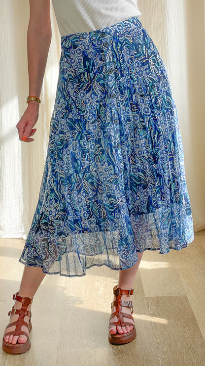 Jupe longue Mira fluide bleu imprimé floral bohème avec boutons devant et volant bas femme été
