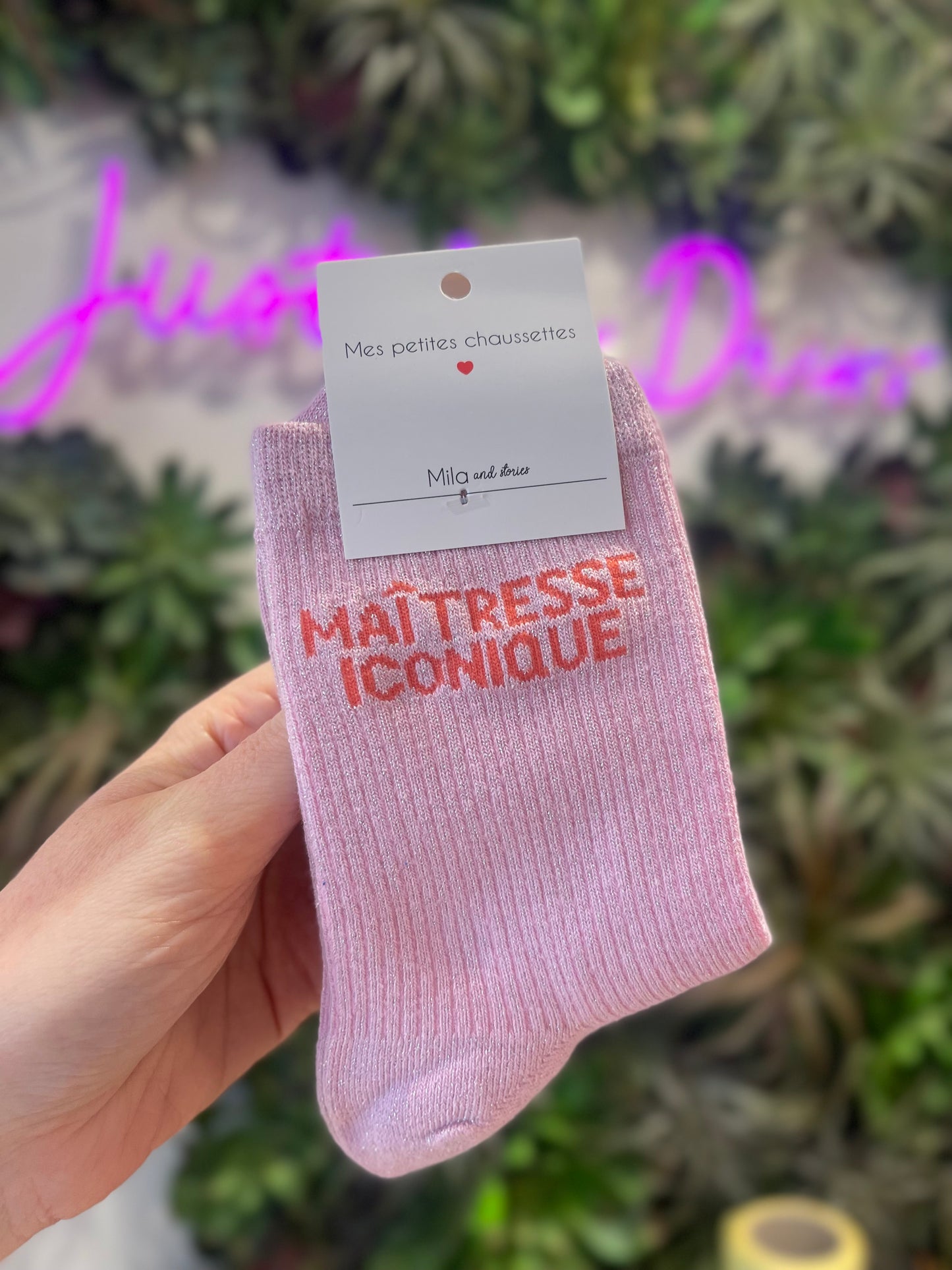 Chaussettes roses à paillettes Maîtresse iconique cadeau fin d'année école femme Mila and Stories