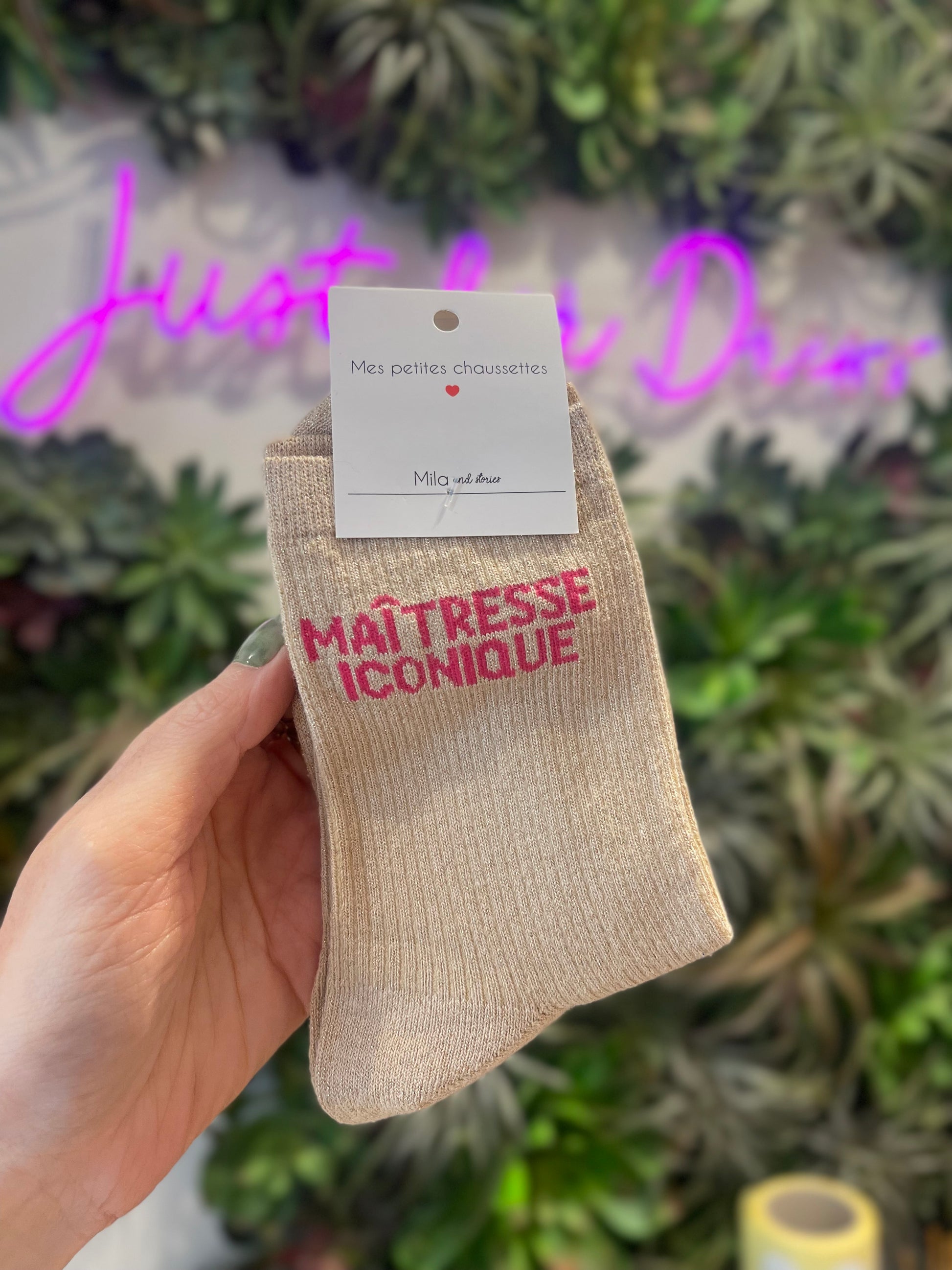 Chaussettes à paillettes beige doré Maîtresse iconique cadeau fin d'année maîtresse femme Mila and Stories