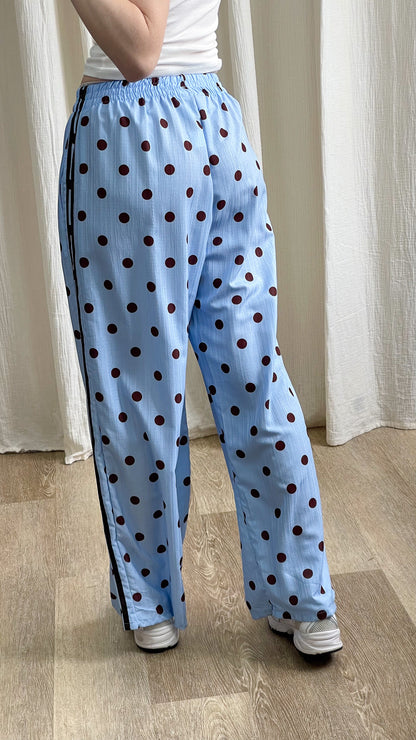 Pantalon large bleu ciel à pois bordeaux avec bande latérale noire style décontracté femme