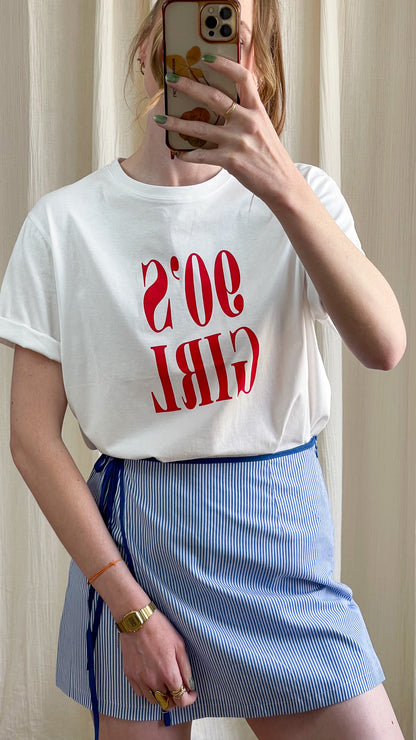 T-shirt blanc oversize 90's girl inscription rouge vintage femme style années 90 décontracté