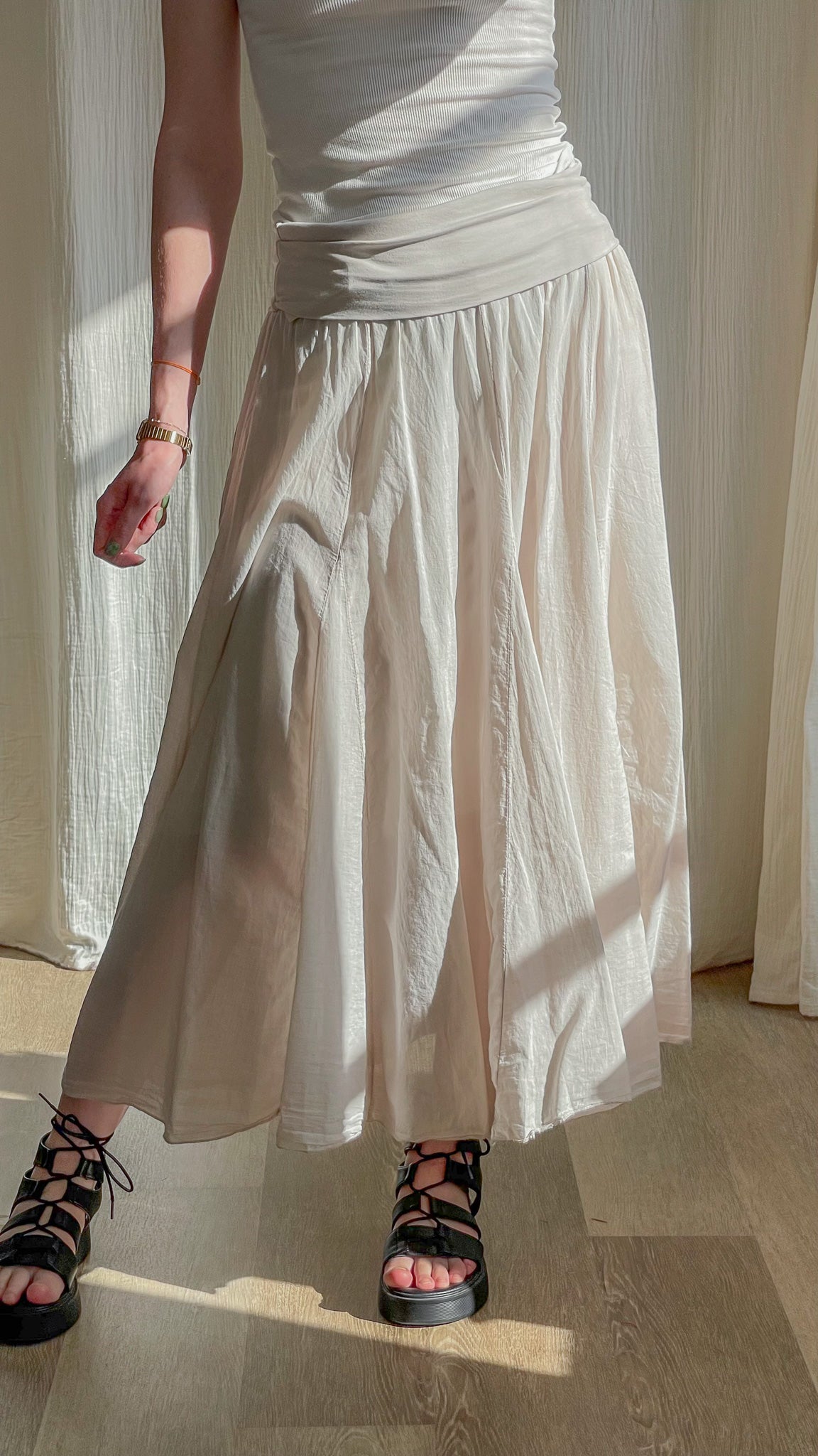 Jupe longue blanche fluide taille froncée Miranda style bohème chic femme été