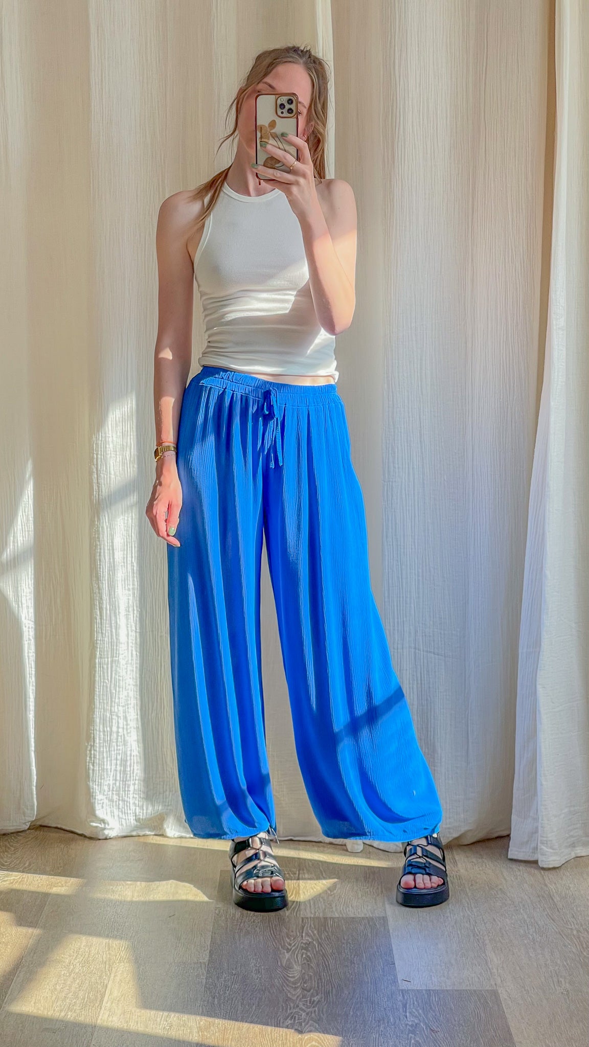 Pantalon large fluide bleu électrique en viscose taille élastique femme style décontracté été