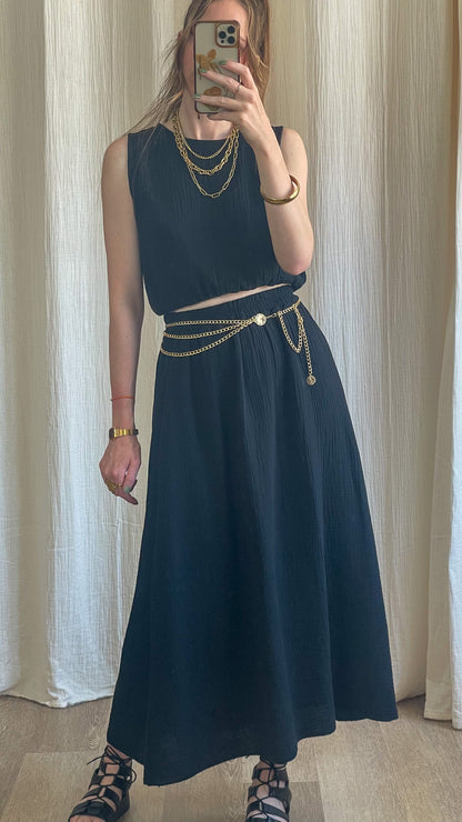 Ensemble top et jupe longue en gaze de coton noir femme avec ceinture chaîne dorée style bohème chic