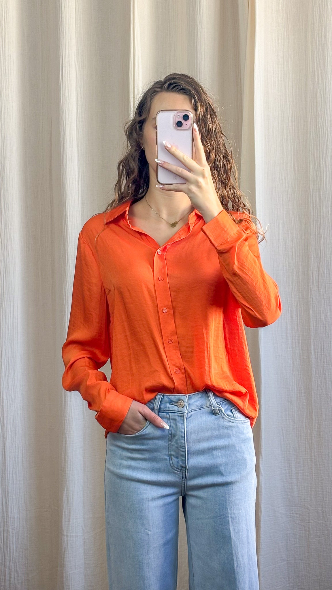 Chemise Thaïs - Chemise orange satinée fluide
