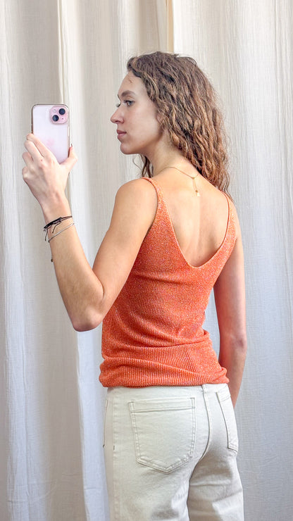 Top débardeur orange à paillettes en maille lurex fine bretelles femme, dos échancré style été chic
