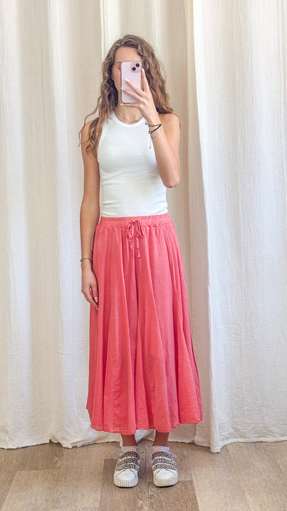 Jupe longue Zélie corail fluide taille élastique avec lien à nouer style bohème femme été