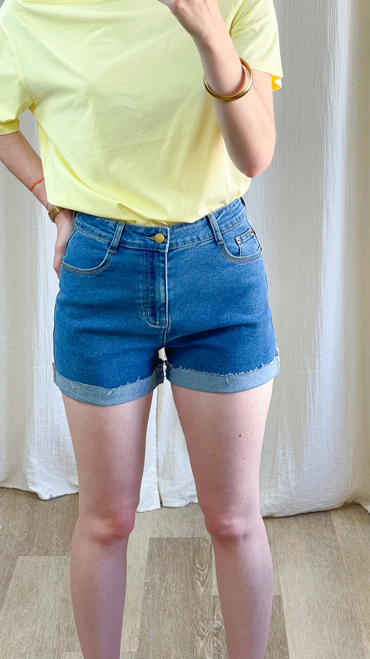 Short en jean bleu taille haute femme avec revers, coupe mom vintage, bouton doré - Short Héloïse été
