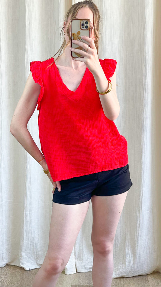Top rouge fluide à volants aux épaules col V en gaze de coton style bohème femme été