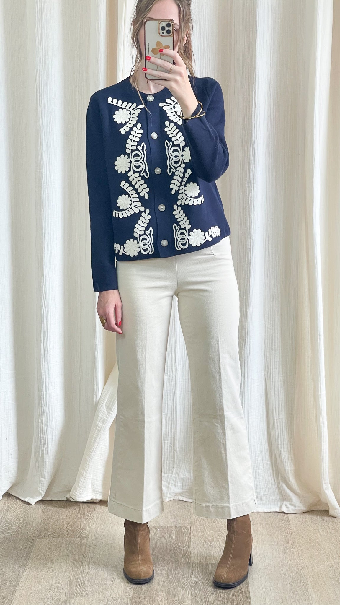 Gilet Ava - Gilet avec broderie