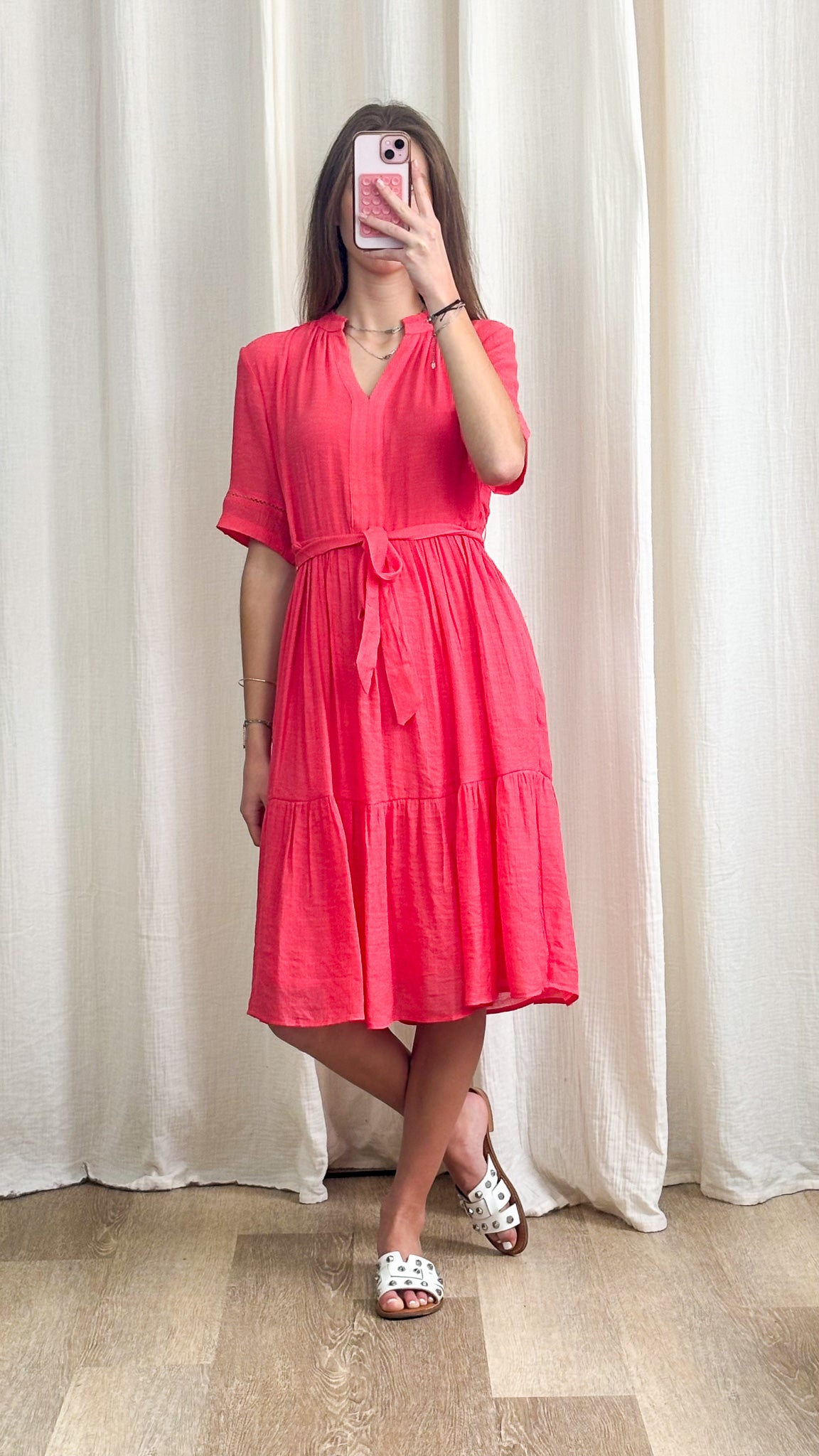Robe Julia – Robe fluide ceinturée