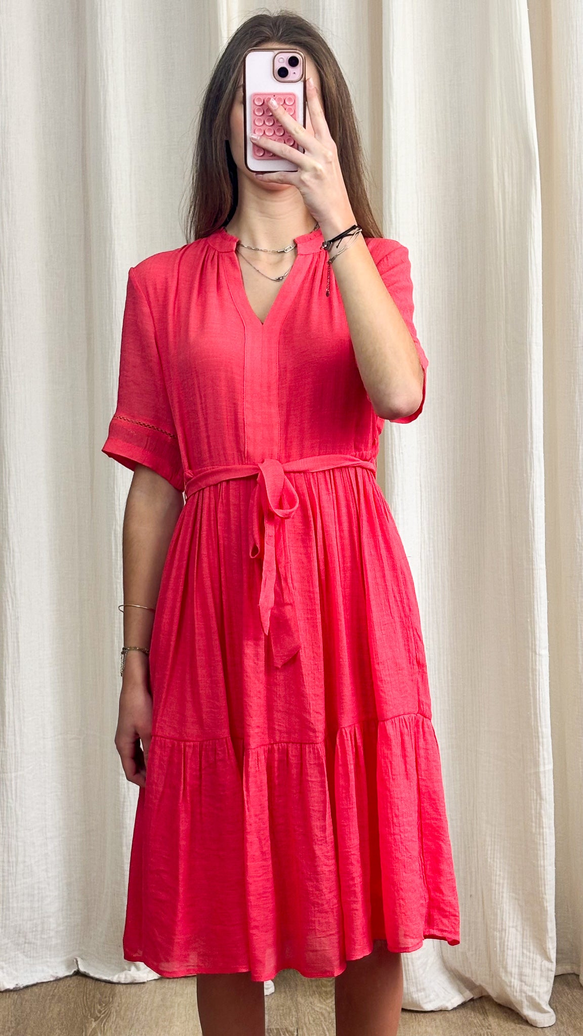Robe Julia – Robe fluide ceinturée
