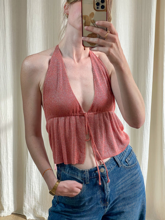 Top halter dos nu rose brillant pailleté femme, décolleté plongeant et liens à nouer, style festif tendance