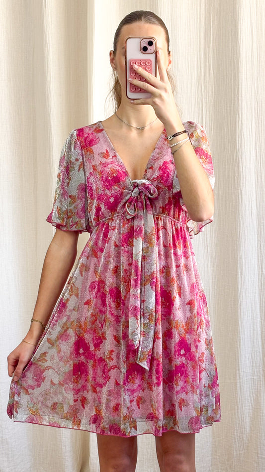 Robe Lina – Robe courte fluide imprimé rose lumineux