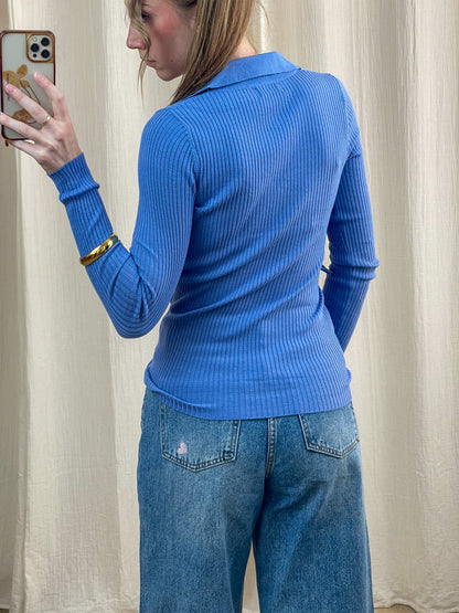 Pull col polo bleu ciel côtelé ajusté manches longues femme, maille stretch élégante style casual chic