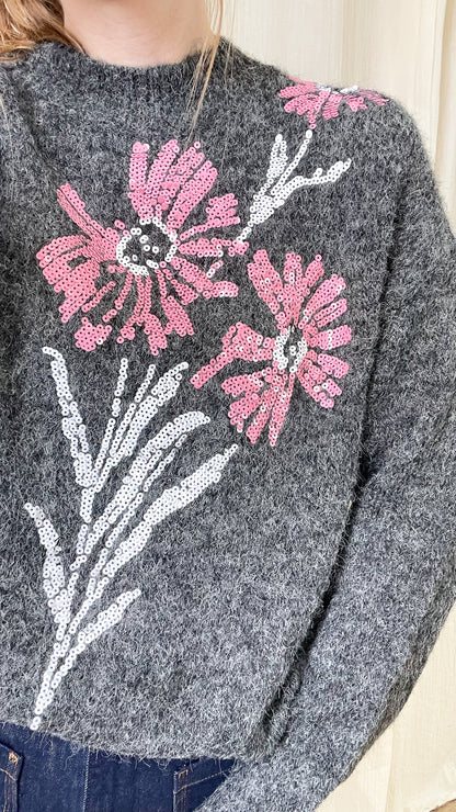 Pull Lia – Pull doux à fleurs brodées de sequins