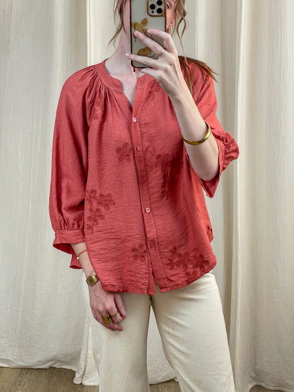 Blouse Coralie terracotta brodée fleurs manches 3/4 col V femme style bohème chic
