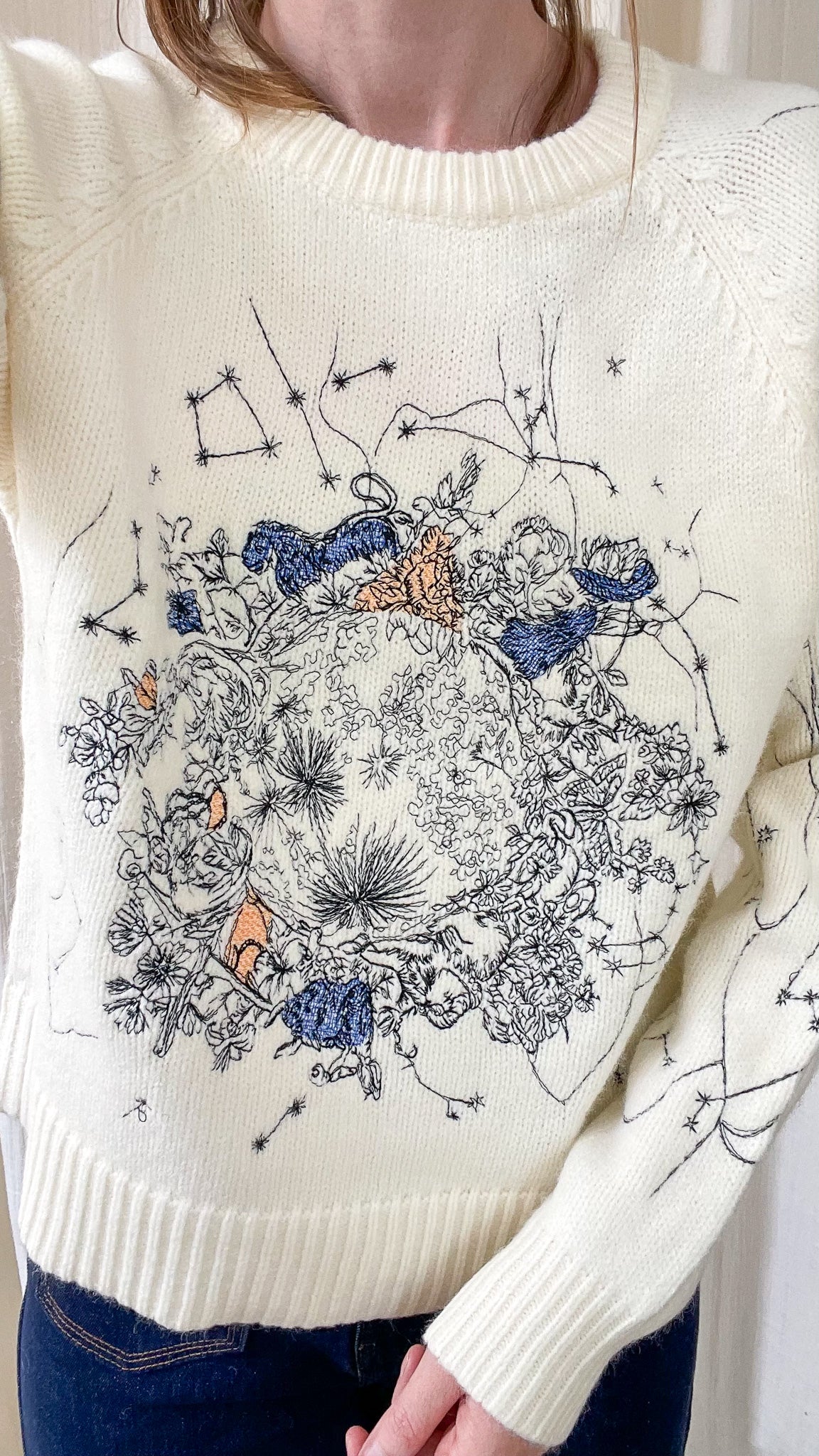 Pull Astrée - Pull avec broderies célestes