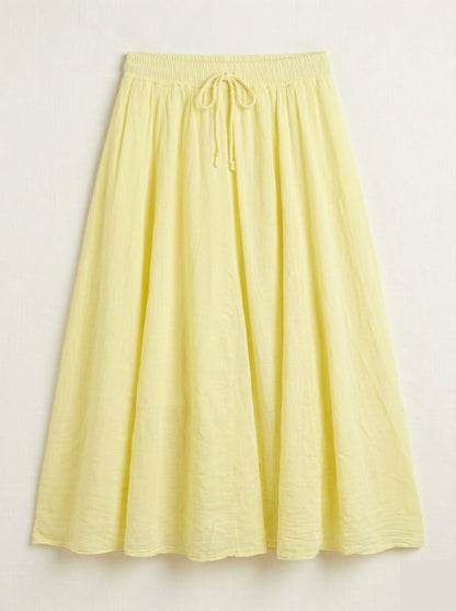 Jupe longue jaune pastel fluide avec taille élastique et cordon, coupe évasée légère style bohème femme été