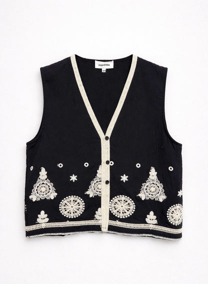 Gilet sans manches noir broderies blanches crochet style bohème femme coupe droite boutonnée