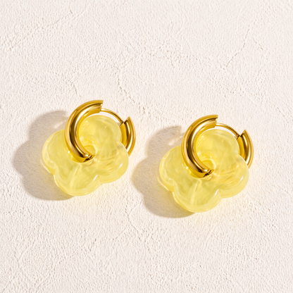 Boucles d'oreilles créoles dorées fleur résine jaune acier inoxydable