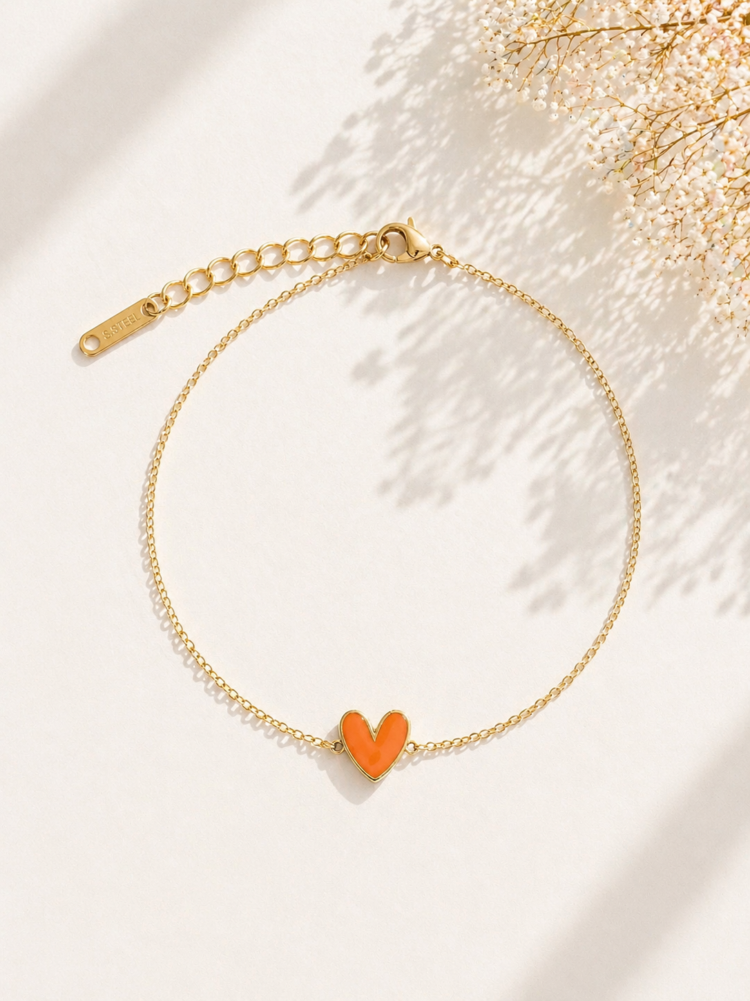 Bracelets mini cœur émaillé chaîne dorée acier inoxydable couleur orange — cadeau Fête des Mères
