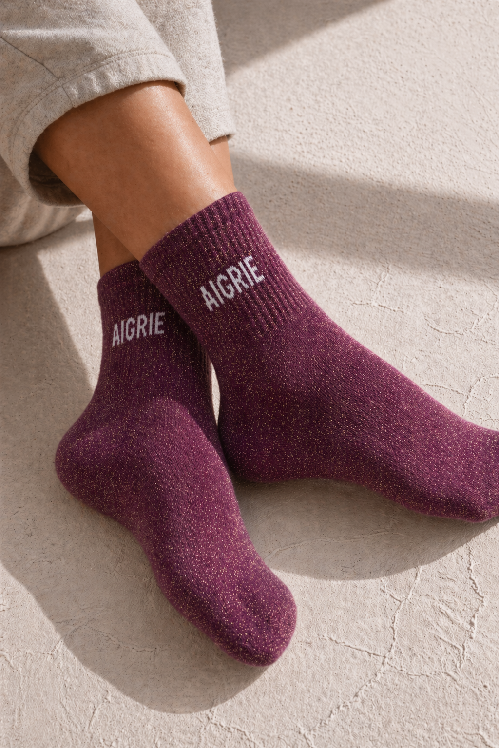 Chaussettes pailletées AIGRIE prune portées — tendance femme et ado