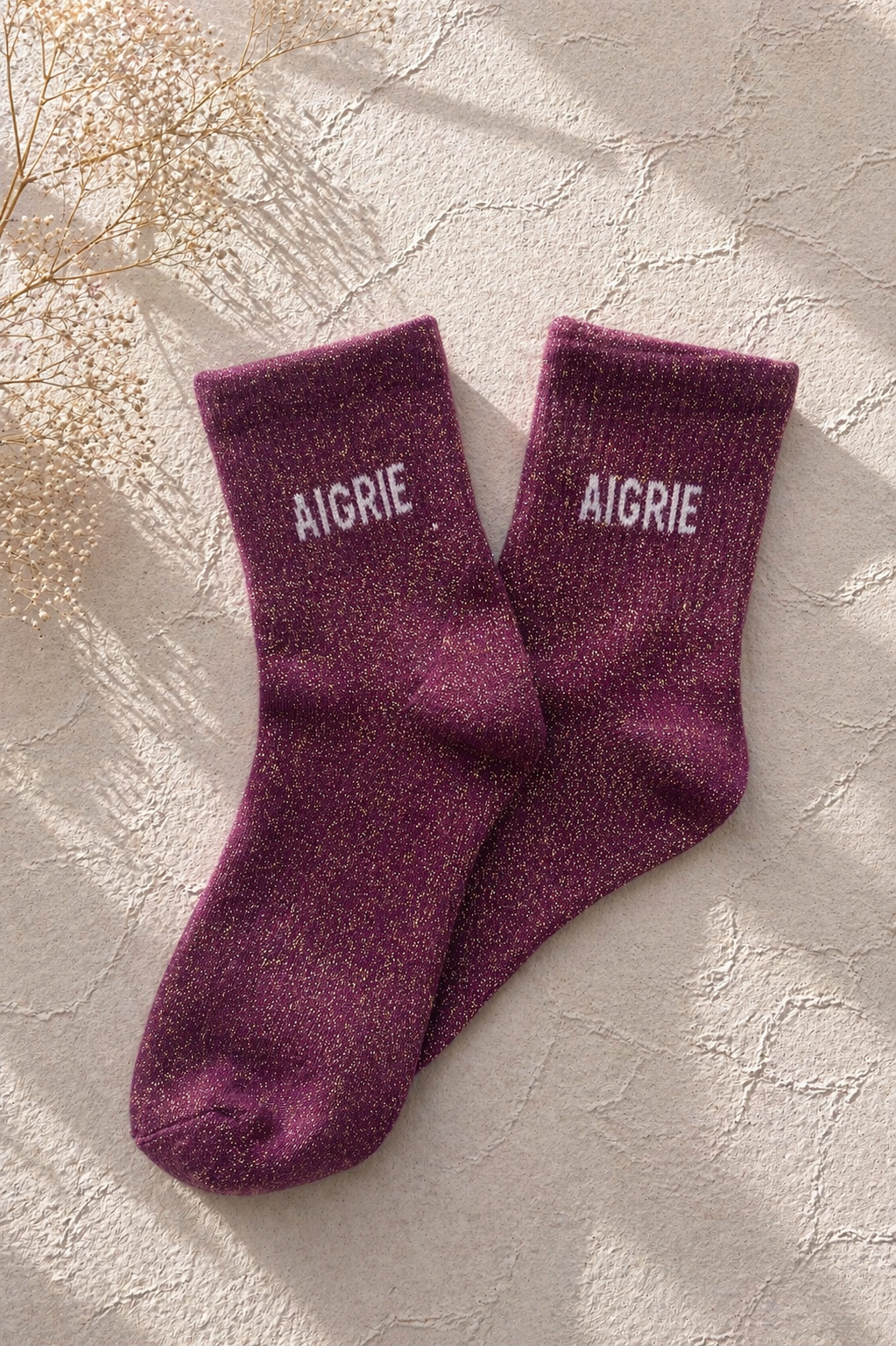 Chaussettes pailletées prune dorées message AIGRIE blanc — cadeau humour femme